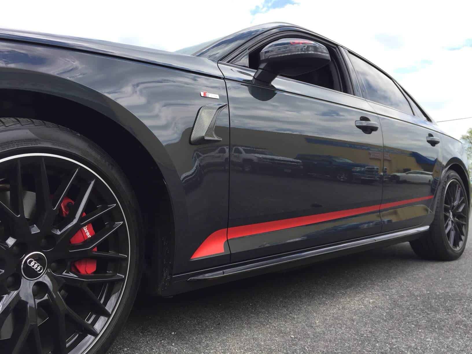 Rocker panel stripe on Audi