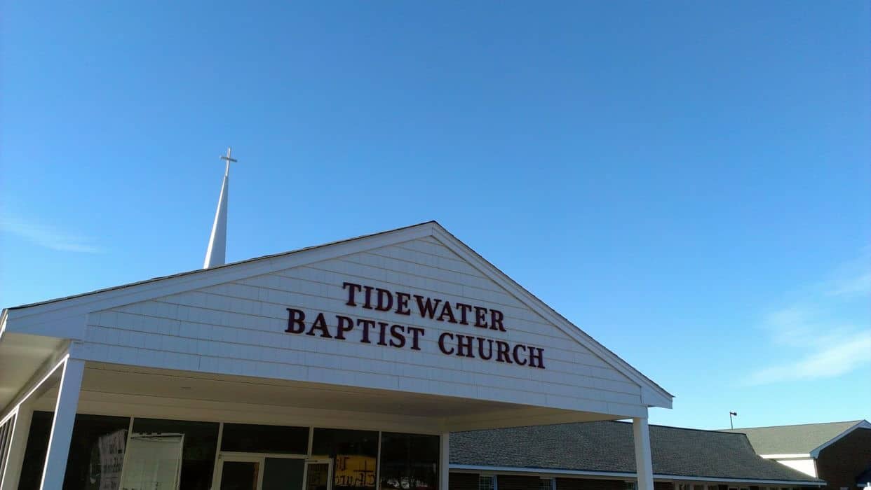 Low cost building lettering signage