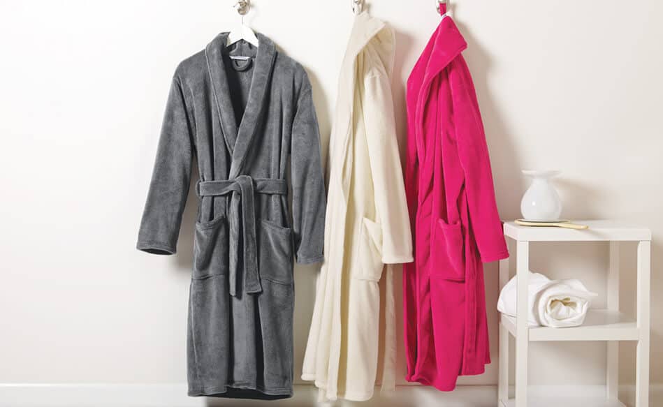 Embroidered robes in several colors - Imprint your company logo, name or slogan