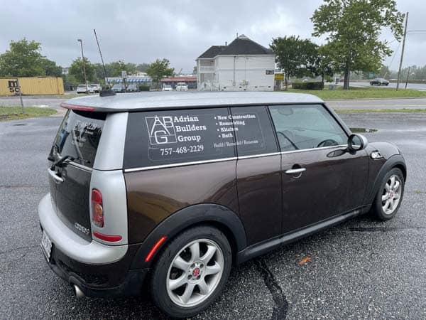 Graphics installed on Mini-Coop by DeSigns, Inc.