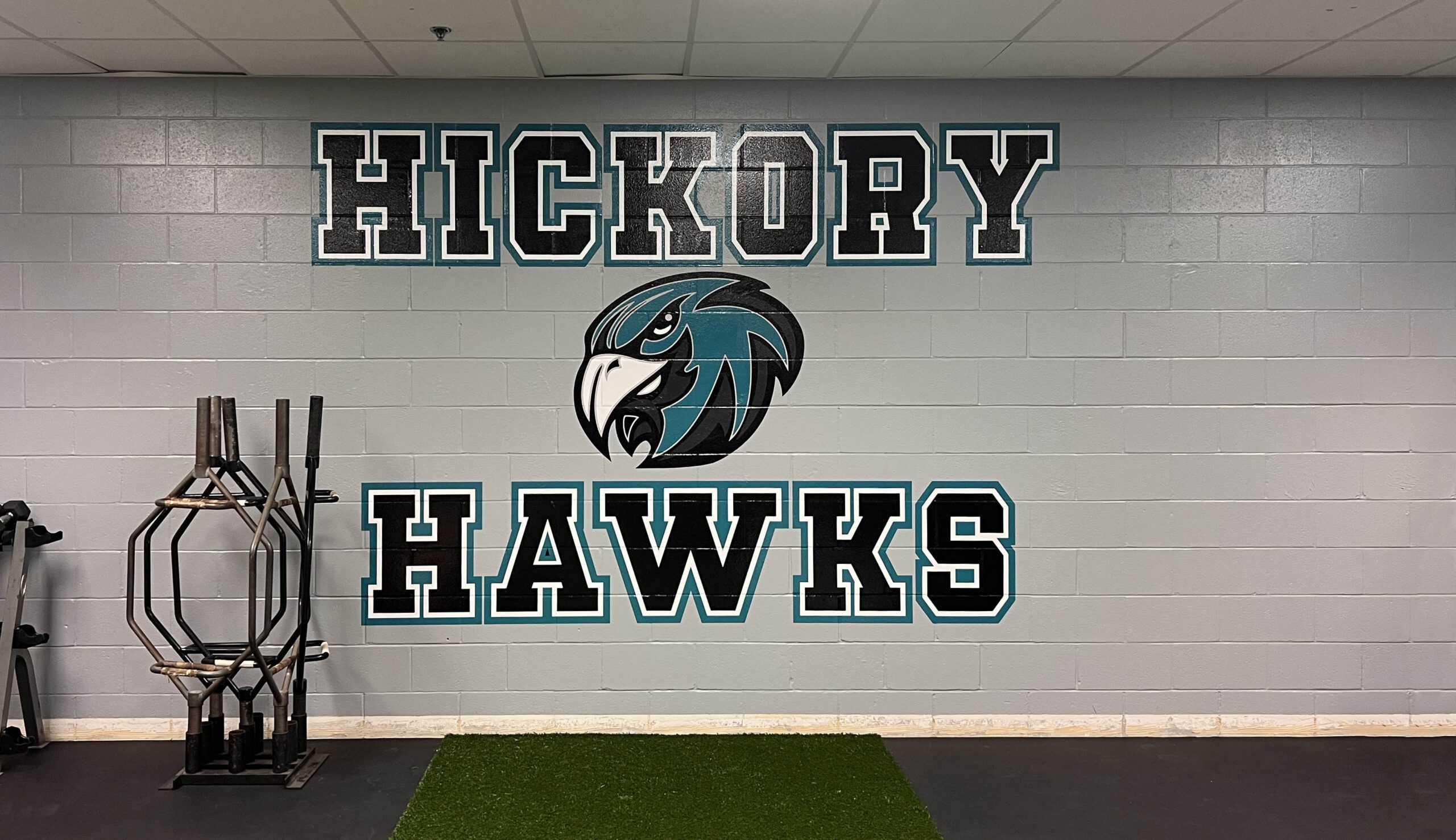 Wall graphics and lettering by DeSigns, Inc. Chesapeake, VA