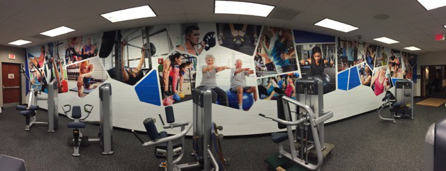 Fitness center graphic murals  by DeSigns, Inc.